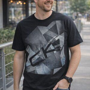 Calvin Klein Performance Black Graphic Tee Men’s XL Short Sleeve